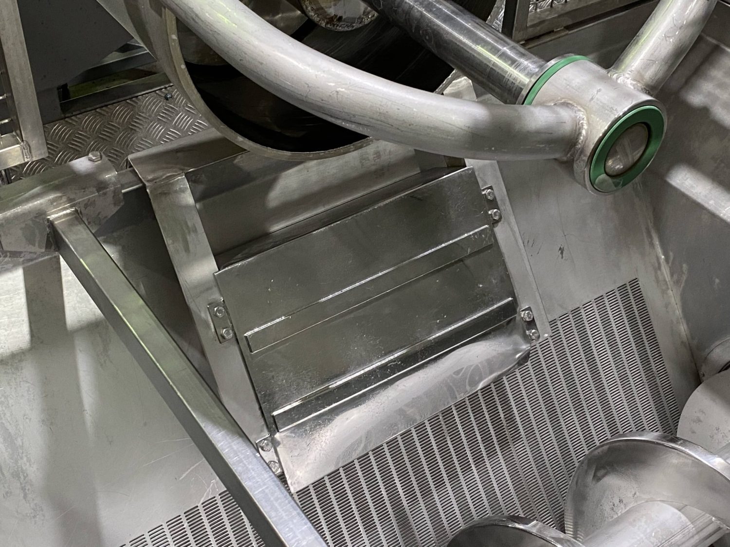 underflow plate 3 scaled 1